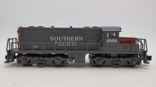 American Flyer 6-48019 S Scale Southern Pacific GP-20 Diesel Locomotive EX/Box - Picture 7 of 9