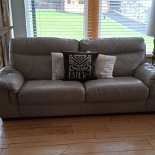 Grey Leather 3 Seater Sofa 220cm Padded Arm 90cm H x 90cm W Solid/Plain
