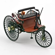 NOREV 183701 1:18 Benz Patent-Motorwagen 1886 Green