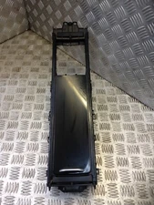 17-20 Discovery 5 L462 Centre Console Cup Holder HY32-045H62-B