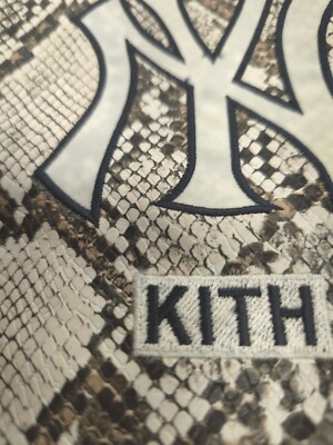 Kith New York Yankees Snakeskin Activity Shorts M | eBay