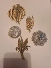 Lot Bundle of 5 Crown Trifari Brooch Brooches Pin Pins RARE Jewelry Gold Tone
