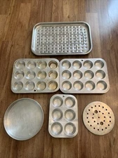 Vtg Lot 6 Comet Mirro Aluminum  Muffin /Cupcake Baking Pan Roaster Rack, Round