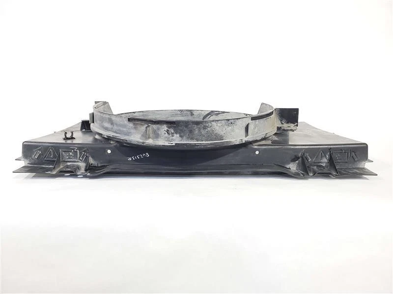 Cubierta del radiador OEM 2005 Hummer H2 Foto 3 de 4