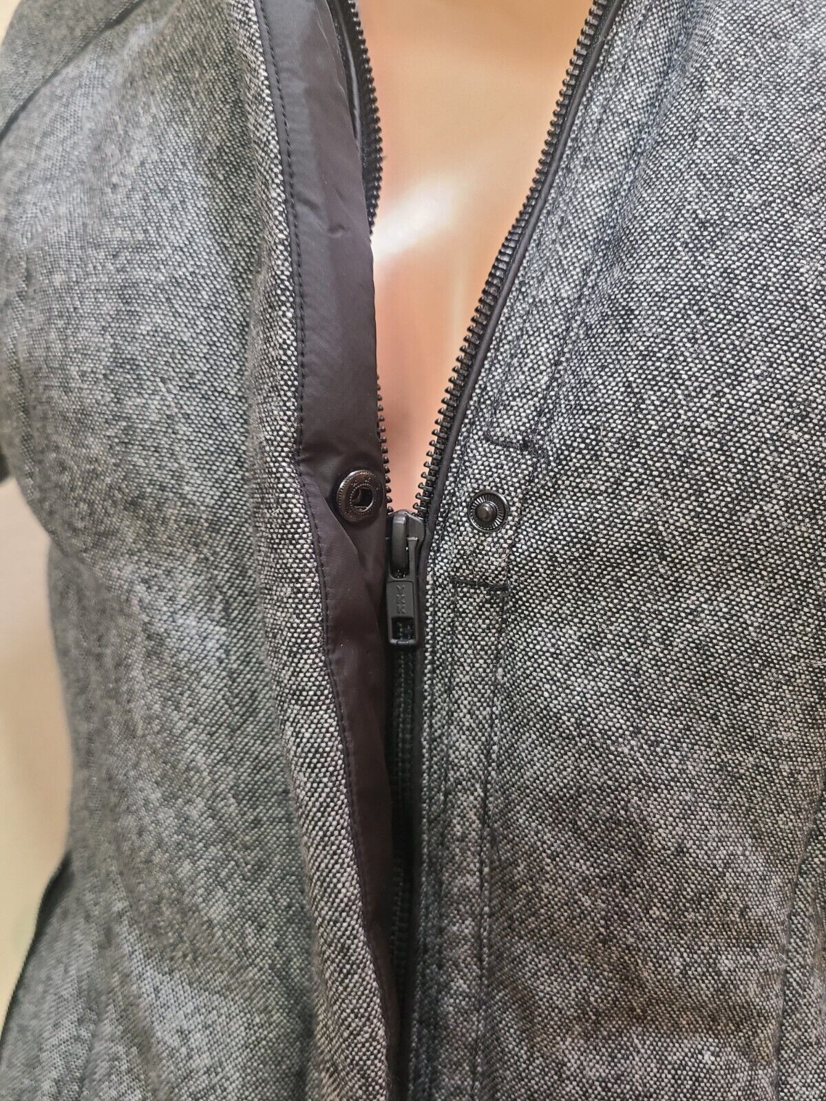 Foto 6 di 8