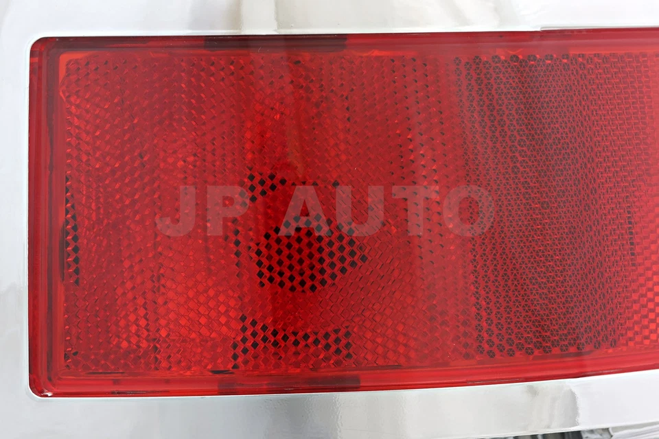 Задние фонари для Ford Flex 2012-2019 годов выпуска со стороны пассажира - Изображение 2 из 4