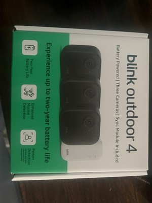 Blink Outdoor 4 1080p Wi-Fi Outdoor 3-Camera Security System - Black