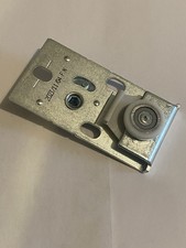 10084086 x 1 IKEA PAX HASVIK GRIMO Armadio Porta Scorrevole Telaio Staffa Cerniera