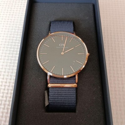 Daniel Wellington Watch Gray Nylon Strap Timepiece Authentic Genuine