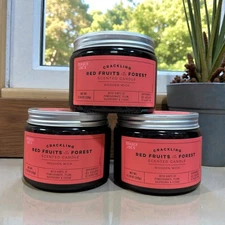 Trader Joe's - Jar Crackling Wooden Wick Red Fruits Candle - 45 Hrs Burn Time