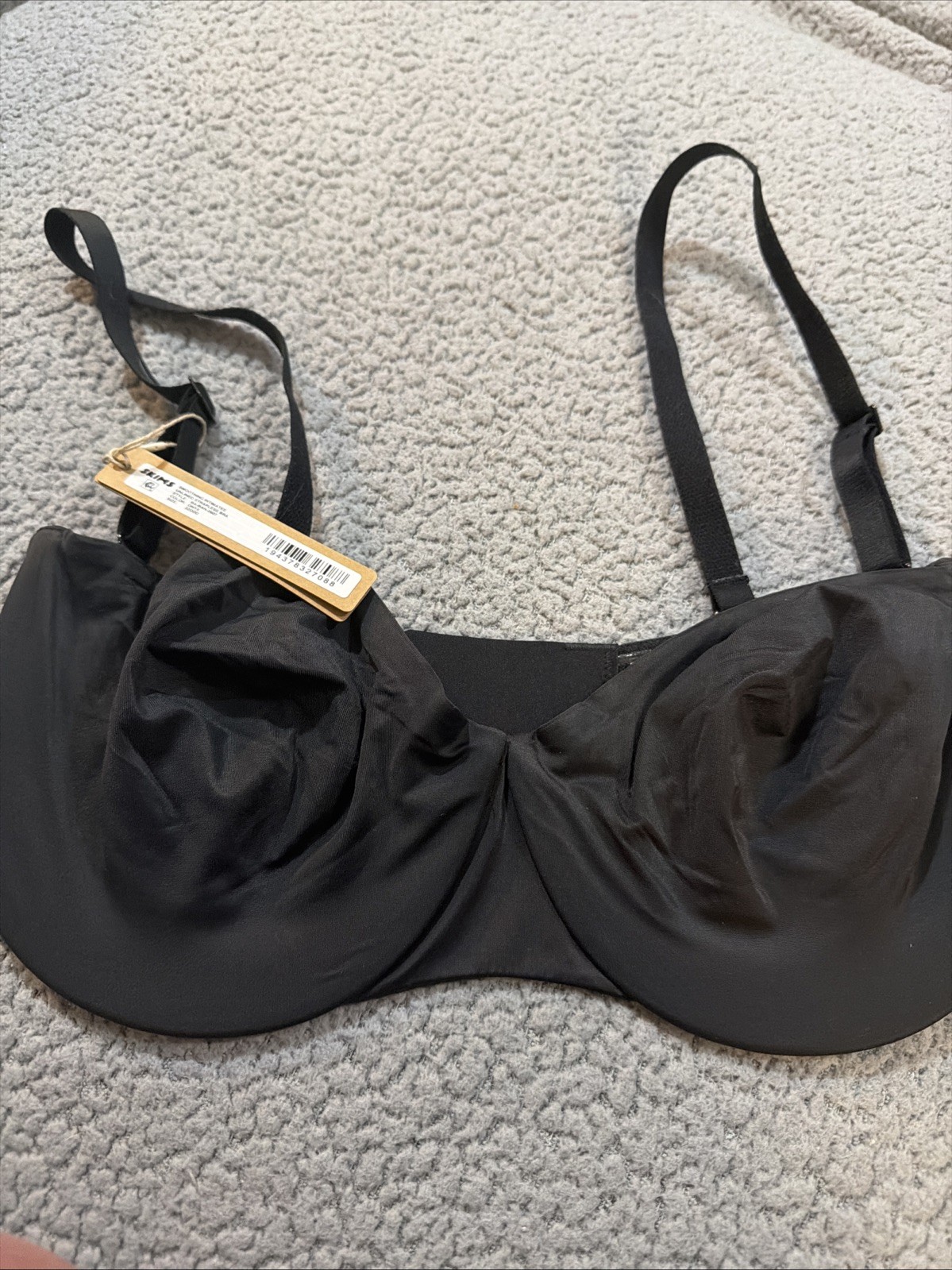 Skims Smoothing Intimates Unlined Strapless Bra 34DDD Onyx