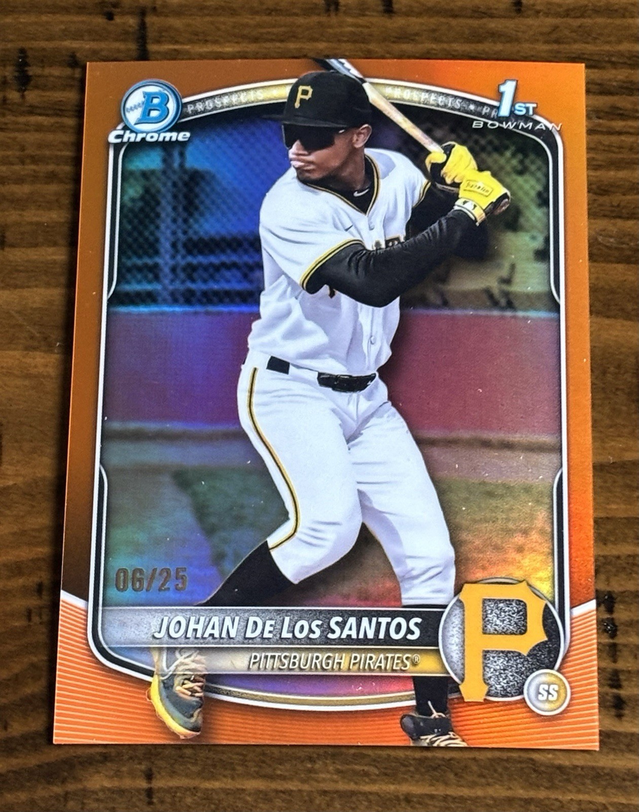 JOHAN DE LOS SANTOS /25 - 2025 Bowman Chrome Prospects - Orange Refractor BCP163