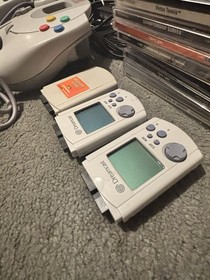 Dreamcast console bundle. Lightly Used & In Great Condition. Comes Ready 2 Use