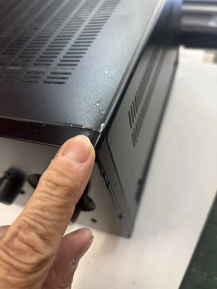 Sony STR-DG810 7.1 Channel Stereo Receiver Amplifier (No Remote) - Image 4 of 4