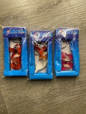 Zhong’s Amber Crafts Seahorse Keychains (Set of 3)
