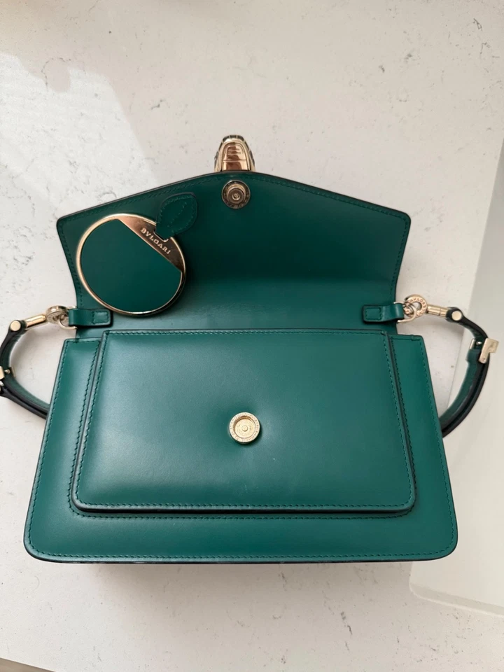 Monedero de cuero verde Bvlgari  Foto 2 de 3