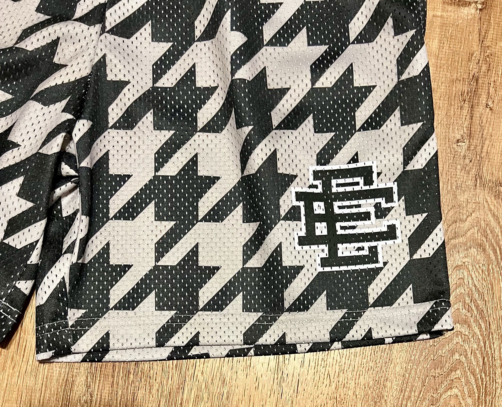 Eric Emanuel EE Basic Short Black Houndstooth SS2… - image 4