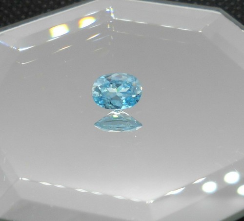 Natural Loose Aquamarine Brazilian Oval Shape .97 Carat Gemstone Excellent Color - Picture 2 of 3