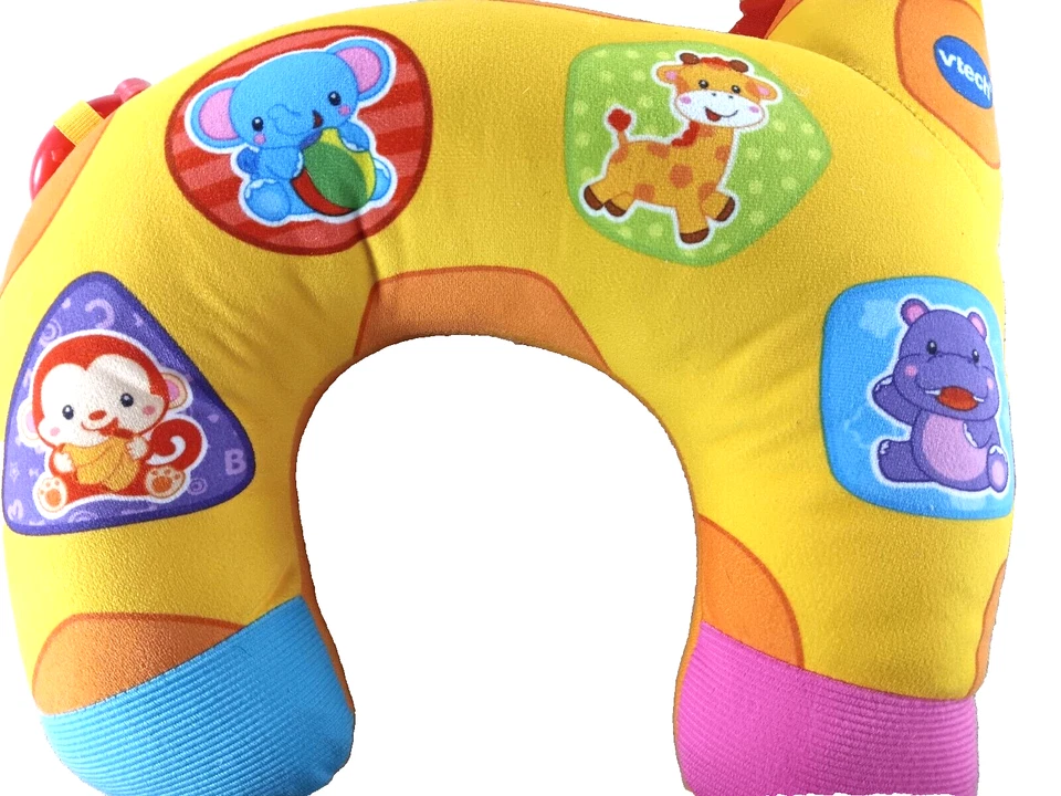 Almohada de peluche VTech Tummy Time Giraffe Discovery animal de peluche  Foto 4 de 4