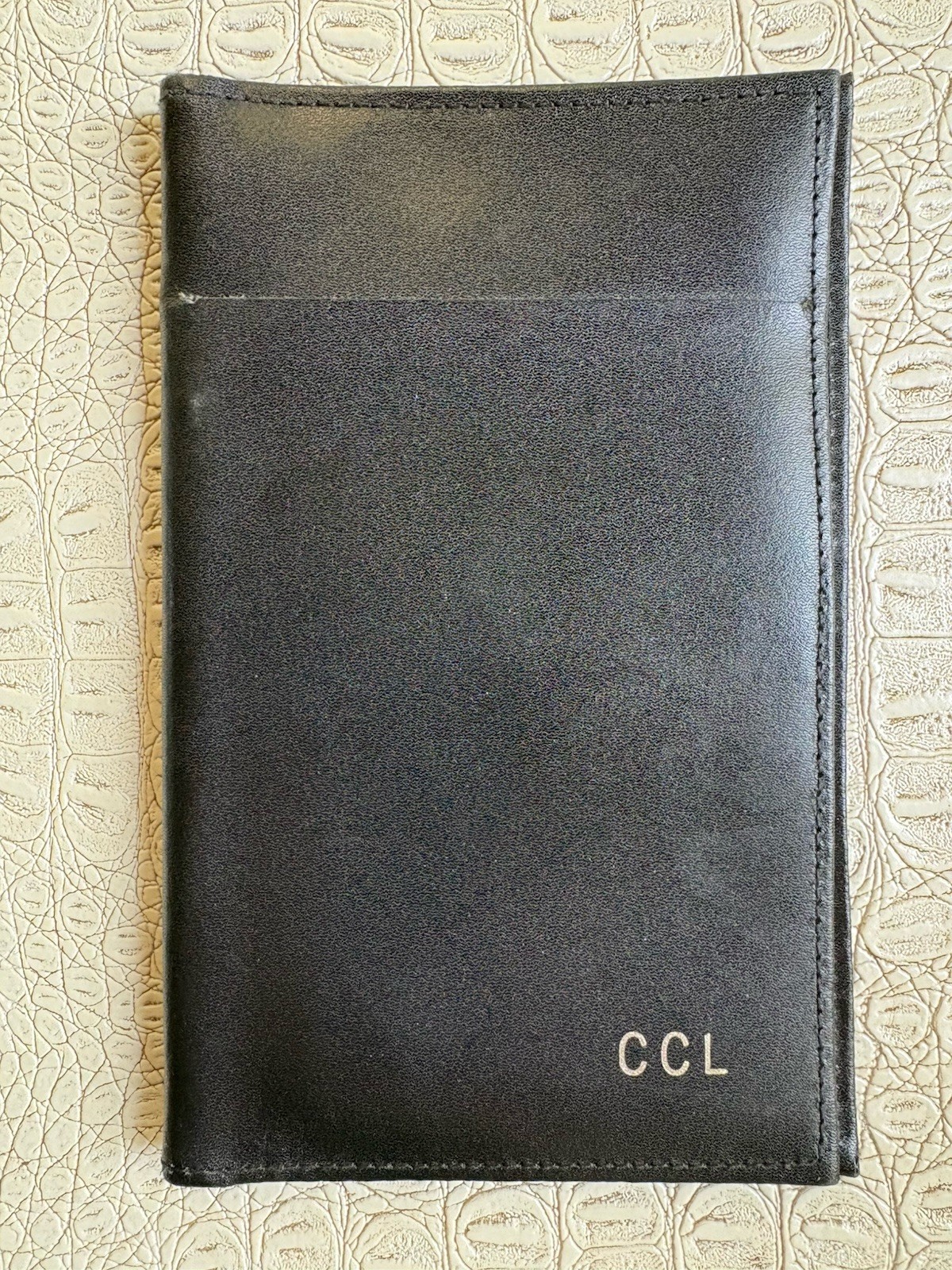 VTG Lillian Vernon Passport Wallet Cover Black Genuine Leather Monogrammed READ