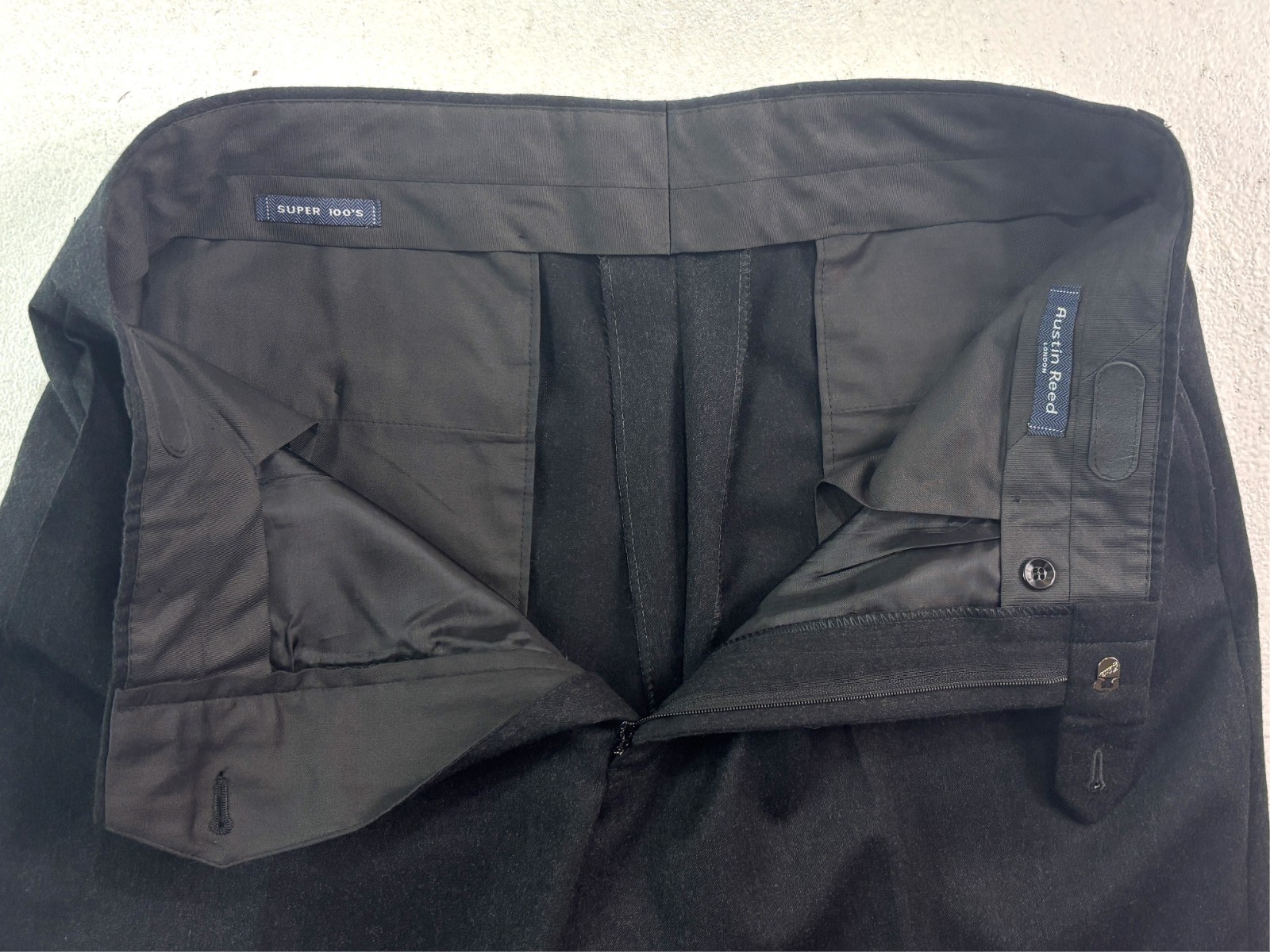 vtg 90s Austin Reed 34x30 Charcoal Flannel Wool Dress Suit Pants Pleated Mens