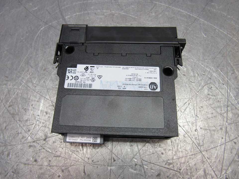 ALLEN BRADLEY CONTROLLOGIX 1756-OA8D SER-A FW-3.004 8PT D/O MODULE XLNT TAKEOUT - Image 4 of 4