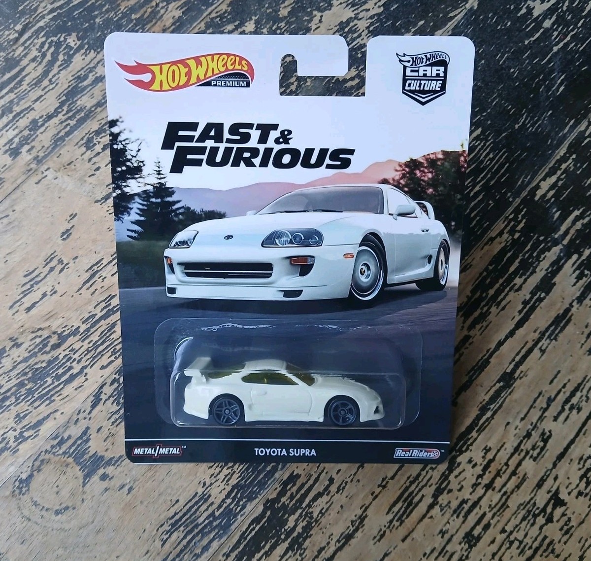 Hotwheels FAST&FURIOUS SUPRA 4台 Hot Wheels Custom Fast & Furious White 1995 Toyota Supra MK4