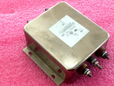 Corcom 20R6 Power Line Filter 20 Amp 120/250VAC @ 50/60Hz Flange Mount F7221 NOS