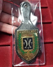 #128-1 ~ Pucelle / Insigne / Badge - Police Nationale DOMBASLE