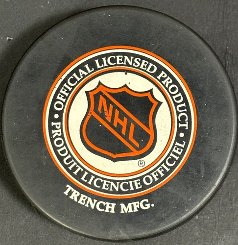 Clark Gillies Islanders Fisherman Logo Signed Official Game Puck Auto HOF Coa - Picture 3 of 7