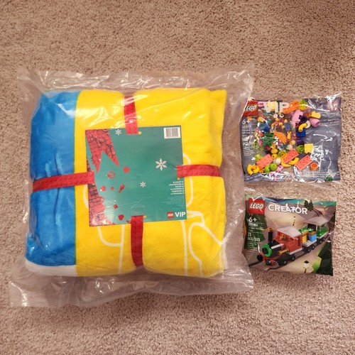 Lego VIP Fleece Throw Blanket with a train & add-on pack - 第 1/8 張圖片