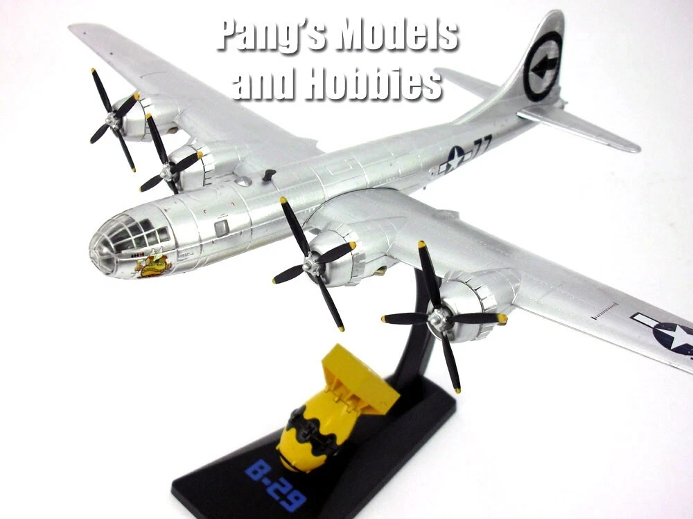 B-29 Superfortress Bockscar - Fat Man (Nagasaki) 1/144 Scale 