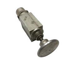 Aluminum Air Valve 05065 — Two 1/8” NPT Working Ports 1/4” NPT Supply Port