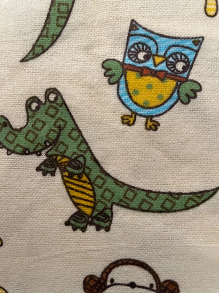 Fabric Lot 4 Yards 10 inches 42 Wide Cotton Flannel Alligators Dogs Monkeys Kids - Image 4 of 4