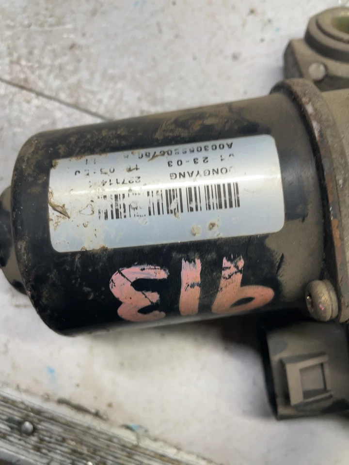 Chevrolet Cavalier 03-04 2003-2005 ALERO motor limpiaparabrisas delantero OEM Foto 4 de 4