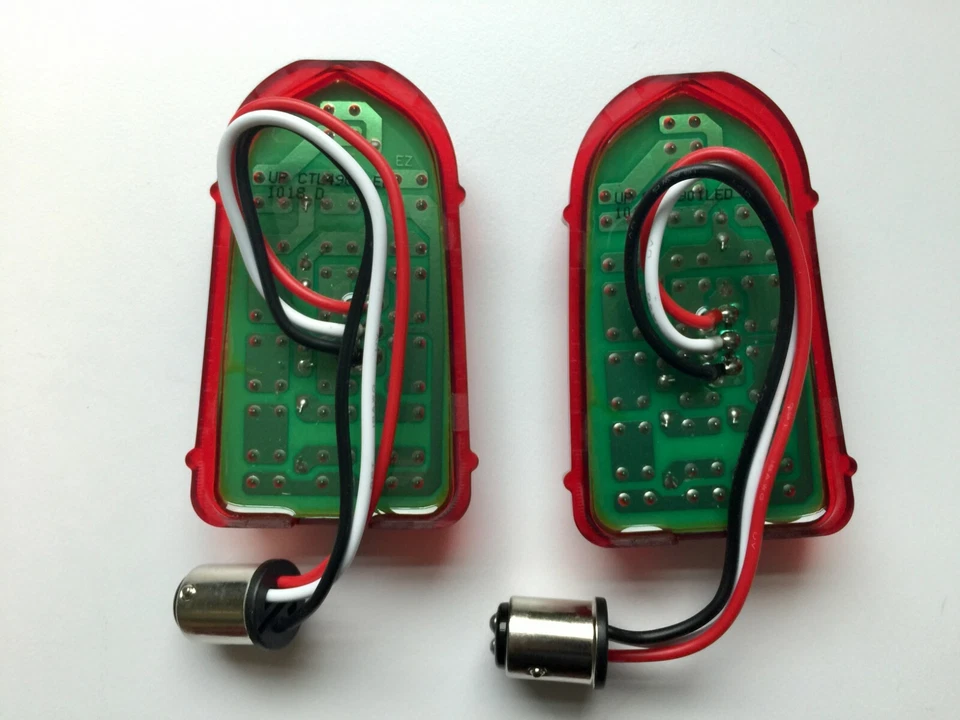 Chevrolet Stileline Fleetline 1949 1950 lentes de luz trasera LED rojas - 2 piezas Foto 4 de 4