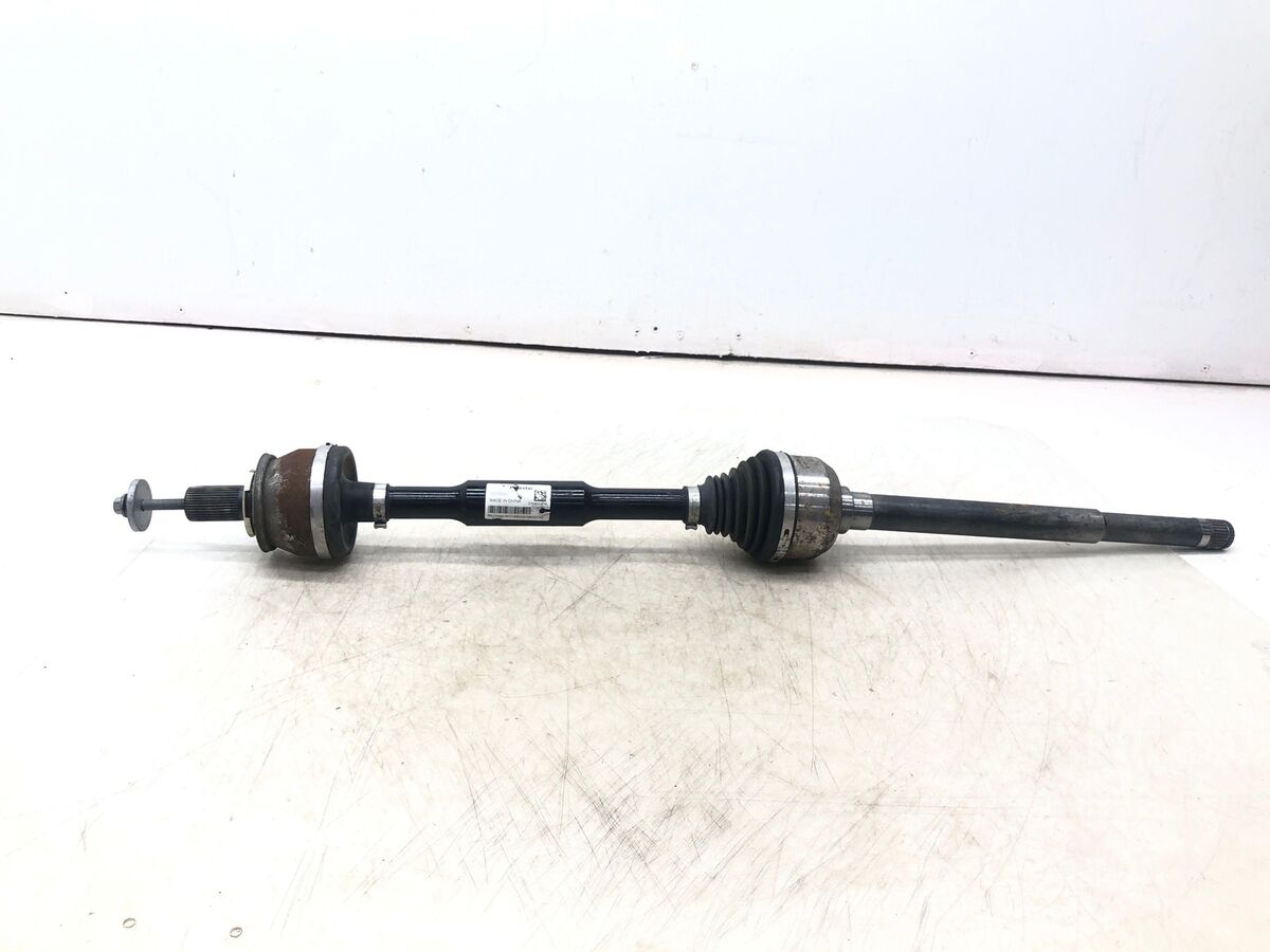 2021 2022 POLESTAR 2 RIGHT REAR AXLE SHAFT *7K MILES 2021 2022 POLESTAR 2 RIGHT REAR AXLE SHAFT *7K MILES