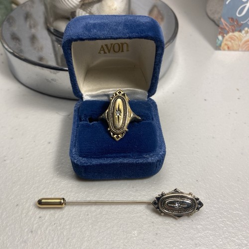 Avon Kensington Ring And Hat Pin Set