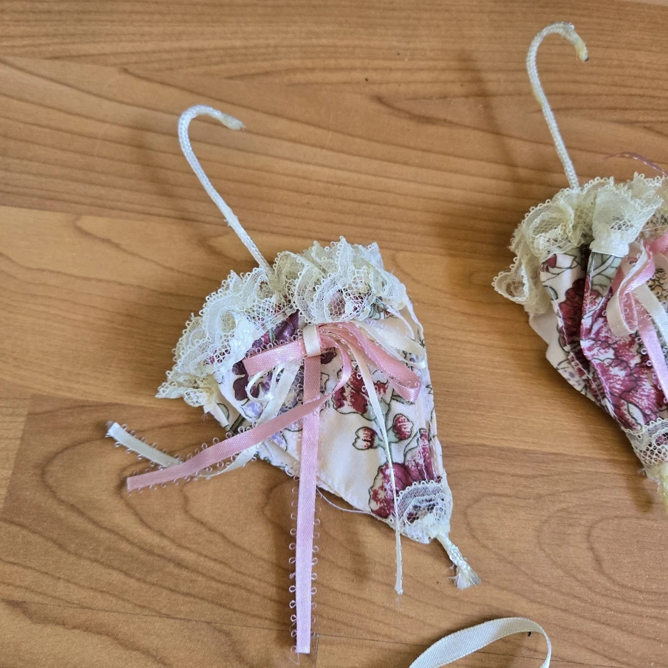 Vtg Shabby Chic Victorian Hand Made 21 Pc Xmas Ornaments Lace Beaded Pink Floral - Image 3 of 4