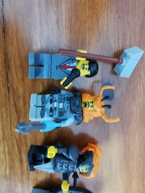 LEGO The Ninjago Movie QUAKE set 70632 Retired Mech incl minifigs