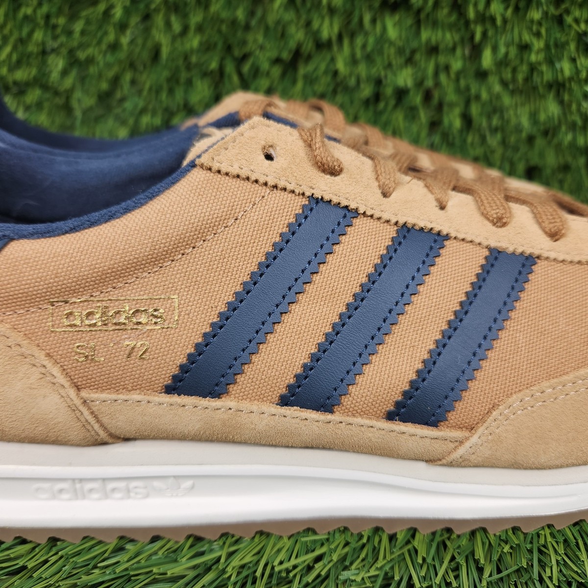 Adidas SL 72 RS Mens Brown /Navy Blue Stripe Gum Bottom Sneaker