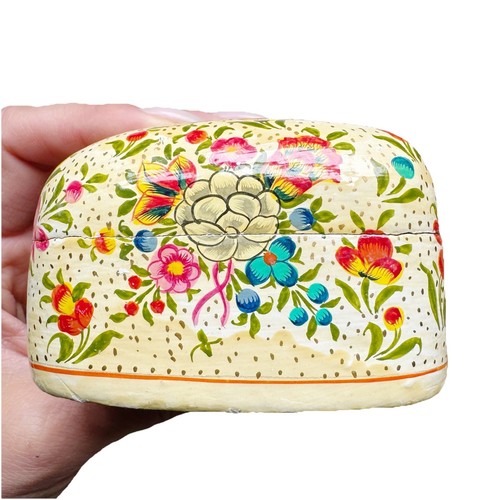 Vintage KASHMIR Lacquered Floral Motif Paper Paper Mache Storage Jewelry Box - Picture 4 of 9