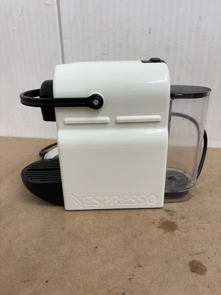 Krups Nespresso Inissia, photo 3 of 5