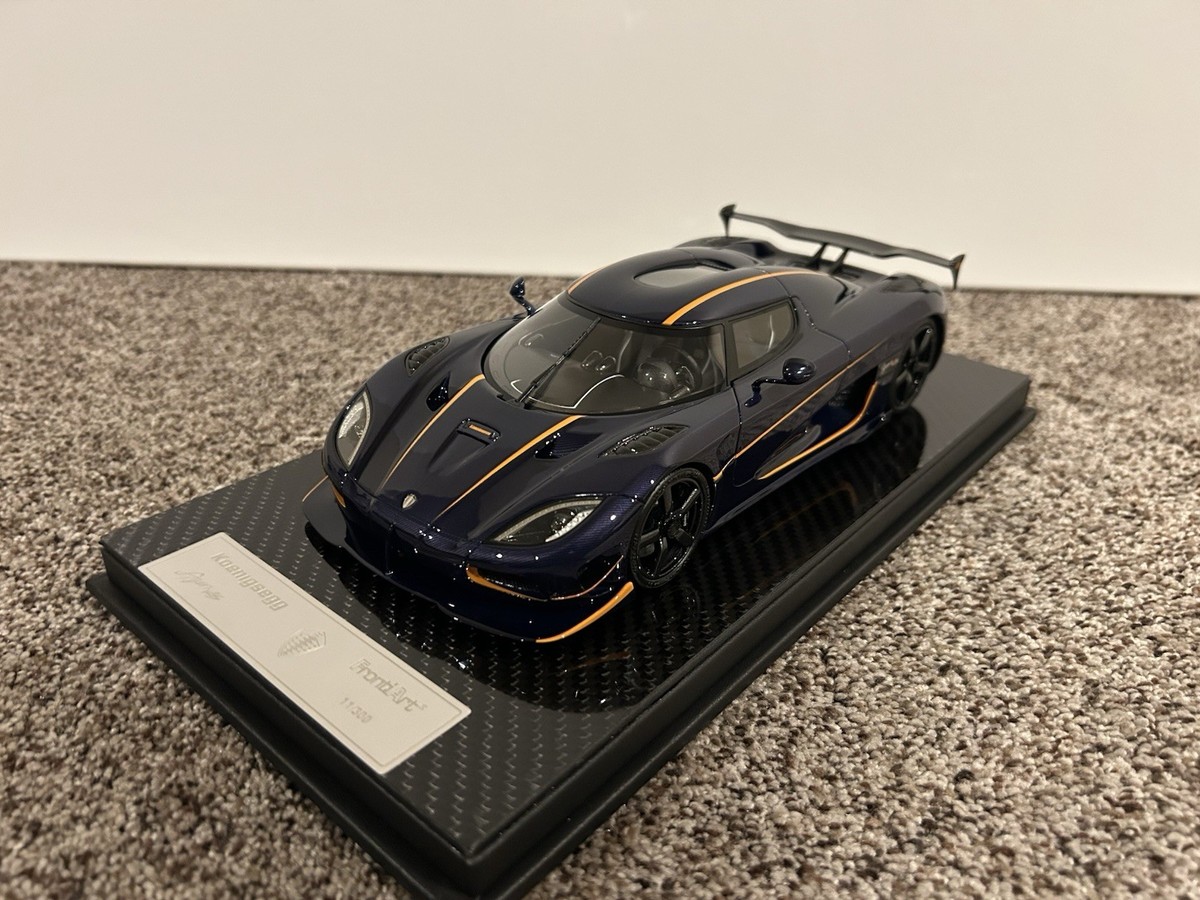 Xe mô hình Koenigsegg Agera RS 1:18 FrontiArt ( Moon Sliver ) – Shop Xe Xe mô hình Koenigsegg Agera RS 1:18 FrontiArt ( Moon Sliver ) – Shop Xe