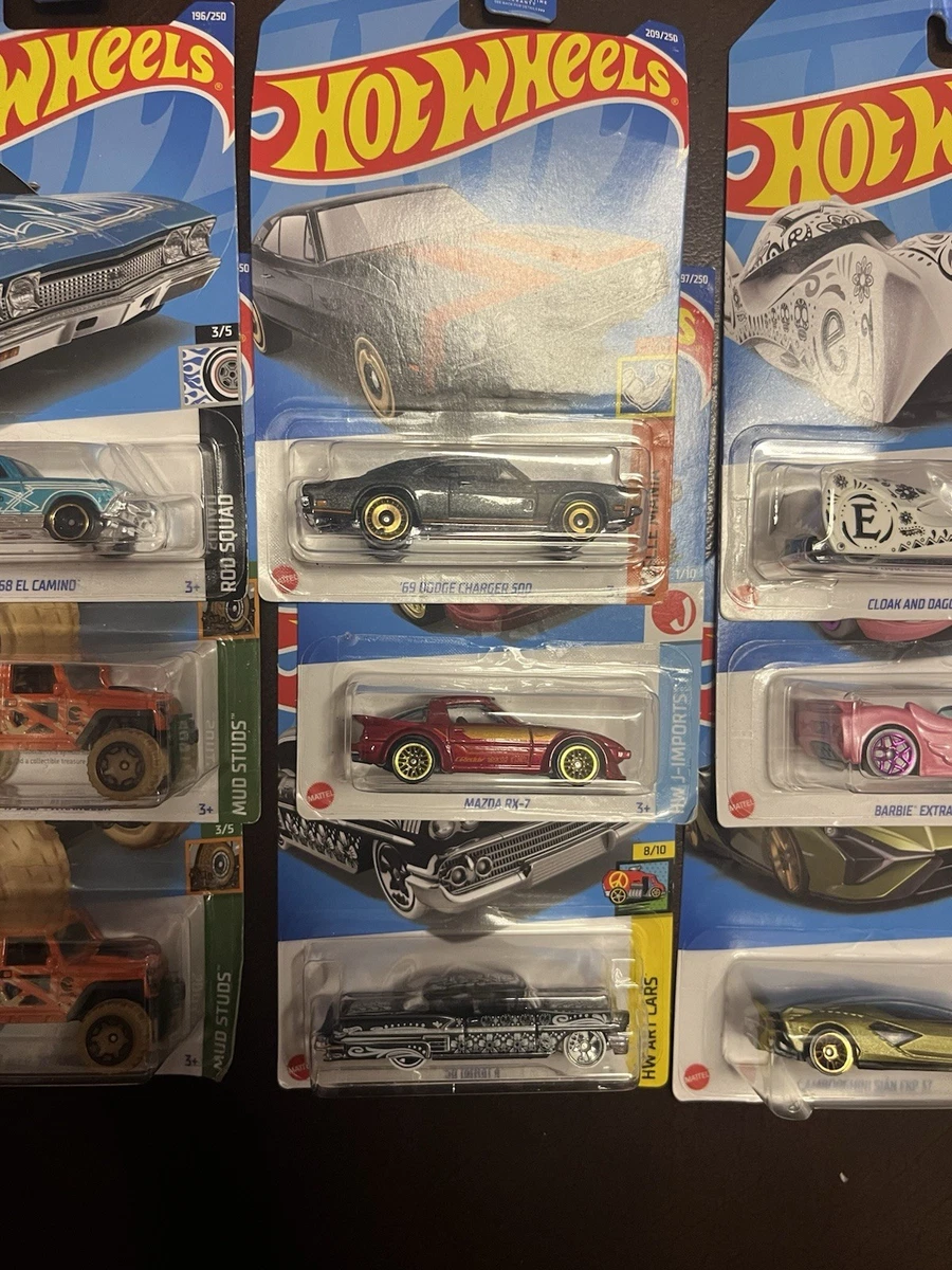 25+ Hot Wheels Barbie Contemporary Manufacture Diecast Cars
