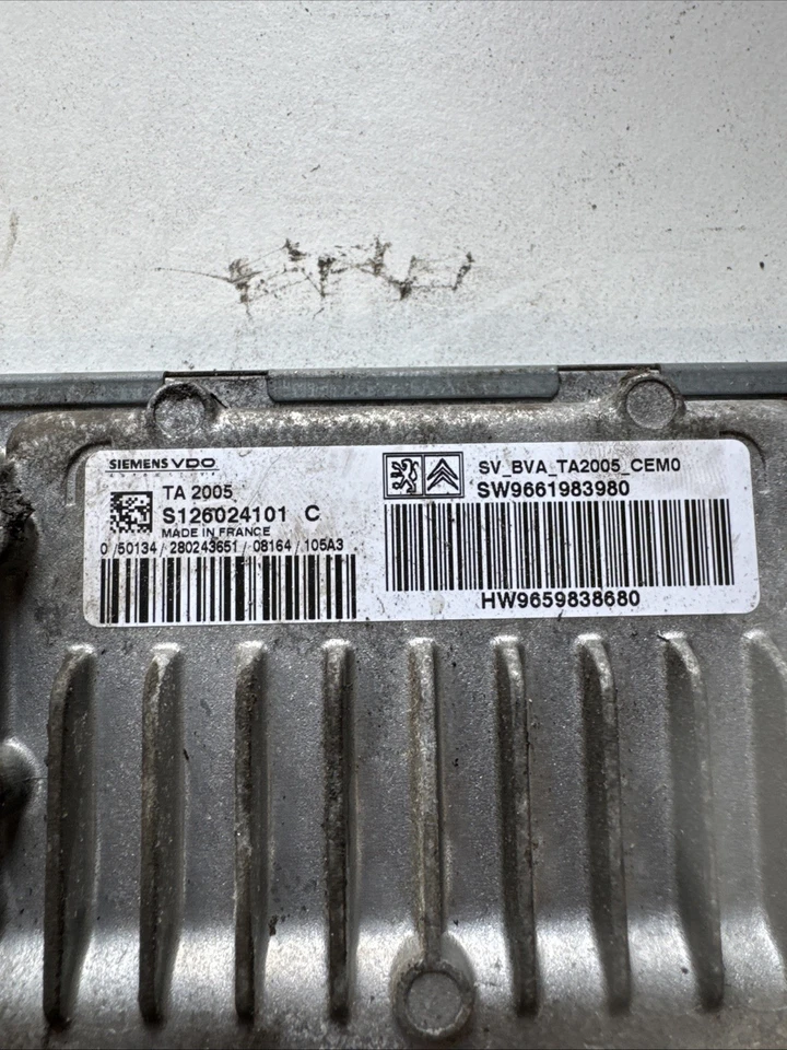 2001-2009 PEUGEOT 307 (MK1) ENGINE CONTROL UNIT 1.6L PETROL S126024101 C - Image 2 of 4