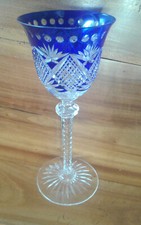 Verre à vin du Rhin en cristal    SAINT LOUIS