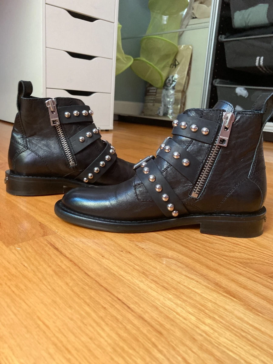 Louis Vuitton Voltaire Ankle Boot in Black for Men