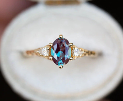 Alexandrite Ring, 925 Sterling Silver Ring, Engagement Ring, Unique Bridal Ring