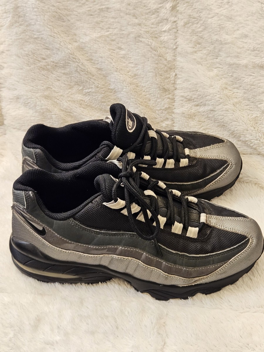 NIKE AIR MAX 95 GS BLACK METALIC 307565-028 YOUTH SIZE 6.5